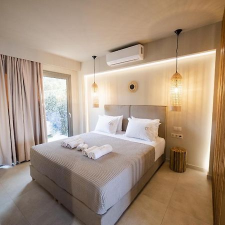 Theros Suites Diminió Kültér fotó