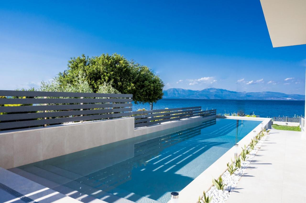 Theros Suites Diminió Kültér fotó