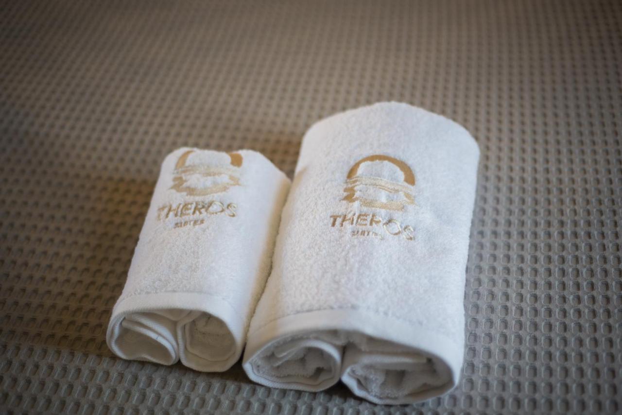 Theros Suites Diminió Kültér fotó
